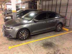 Volkswagen Vento 2.0 TSi Sportline DSG (200cv) (L11)