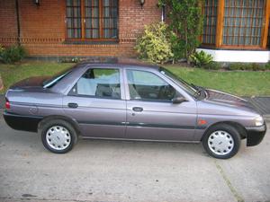 Ford Escort LX diesel c/aire