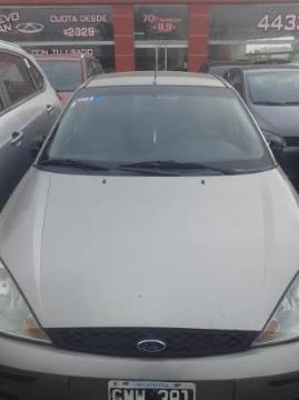 Ford Focus Ambiente 1.6 5P usado  kms