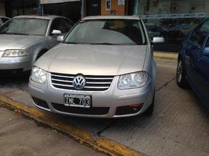 Volkswagen Bora 2.0 Trendline usado  kms