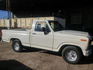 Ford F-100 V8 STD usado   kms