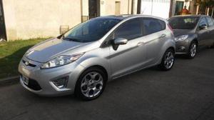 Ford Fiesta Kinetic Titanium 1.6L nafta 5P usado 