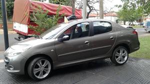 Vendo Peugeor  Compact