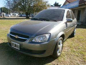 Chevrolet Classic LT usado  kms