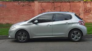 Peugeot 208 Feline 1.6 N 5P Pack Cuero usado  kms