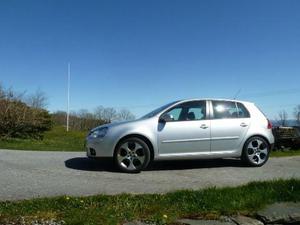 Volkswagen Golf 5P 1.9 TDi Comfortline usado  kms