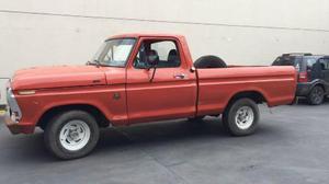 Ford F-100 Deluxe usado  kms