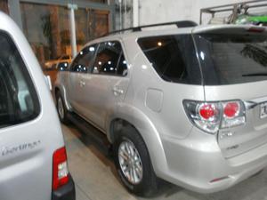 Toyota Hilux SW4 Td Srv Cuero Aut, , Diesel