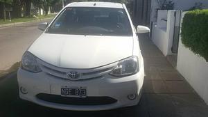 vendo Toyota Etios Xs 