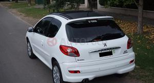 Peugeot 207 Compact