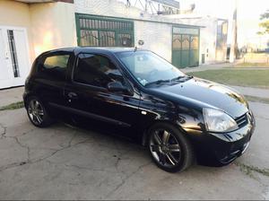 Renaul Clio Pack Plus INMACULADO