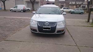 Volkswagen Bora 2.0 Trendline MT (L07)