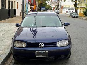 Volkswagen Golf 5P 1.6 Comfortline usado  kms