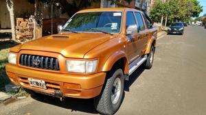 vendo hilux  unico dueño srv impecable 4x2 RECIBO MENOR