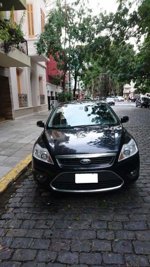 FORD FOCUS 2.0 GHIA. Mod .