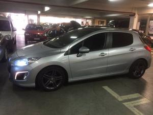 Peugeot Ptas. v Allure GPS (115cv)