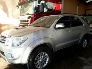 Toyota Sw4 3.0tdi 4x4 Cuero Caja Manual