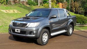 Toyota hilux 3.0 4x equipada impecable!!