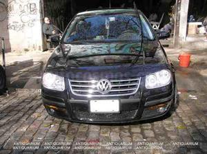 Volkswagen Bora 1.8 T Highline Cuero