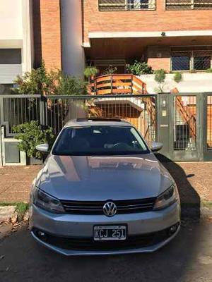 Volkswagen Vento 2.5 Luxury Tiptronic (170cv)