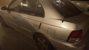 Hyundai Accent GLS 5P Aa usado  kms