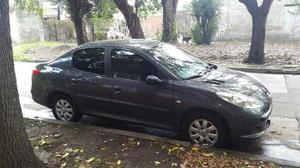 Peugeot 207 Compact SEDAN 4 PUERTAS