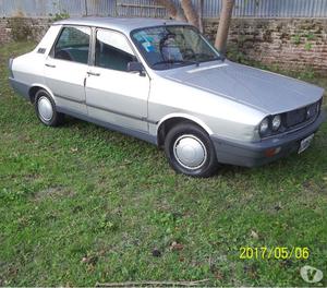 VENDO EXCELENTE RENAULT 12