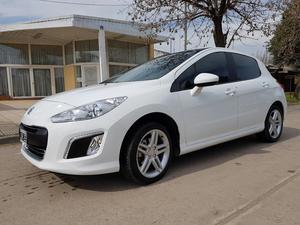 Peugeot 308 Feline 2.0 Nafta Año  Blanco