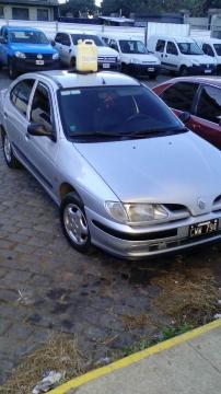 Renault Megane Tric RT TD usado  kms