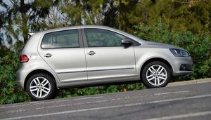 Volkswagen Fox Highline c/Tap Cuero y Navegador IMotion 