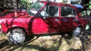 Fiat 128 sin Motor