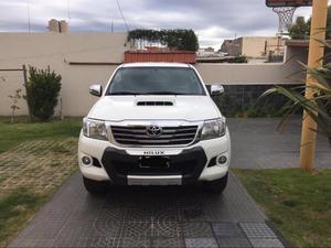 Toyota Hilux Srv 4X4