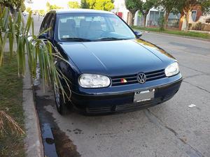 VW Golf 1.6 SR Format