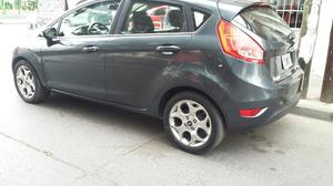 Vendo Ford Fiesta Kinetic