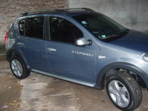 SANDERO STEPWAY  TITULAR IMPECABLE