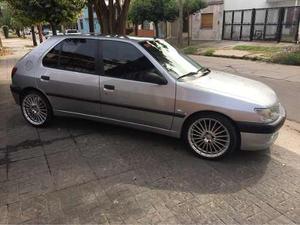 Peugeot 306