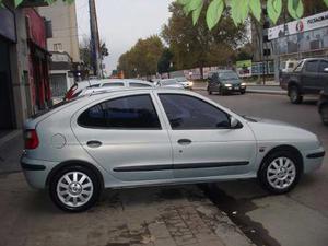 Renault Mégane Fase 2 - 5Ptas. 2.0 Sportway Cuero - Serie