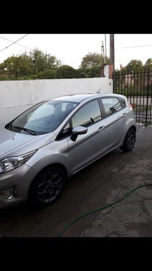 Vendo Ford Fiesta Kinetic Titanium