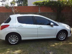 Peugeot 308 Allure 5P NAV usado  kms