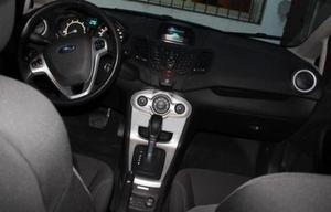 Ford Fiesta Kinetic Trend Plus 1.6L nafta 4P usado 