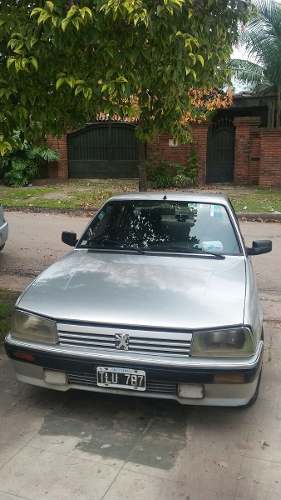 Peugeot 505