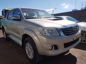 Toyota Hilux 3.0 TDI C/D 4x4 SRV 5AT Cuero (171cv) (L13)