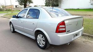 Astra Gls 2.0 Nafta. Impecable! Pto