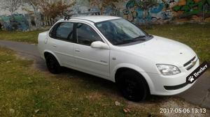 Corsa Classic 1.4 excelente estado