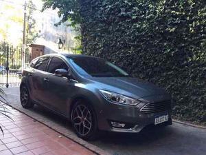 Ford Focus III Titanium 2.0L Duratec