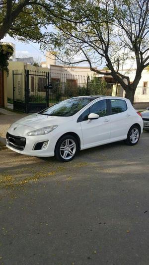 Peugeot 308 Feline 2.0 unica mano. Modelo 