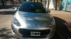 Peugeot 308 Allure 5P NAV usado  kms