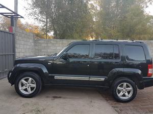 Vendo Jeep Cherokee Limited 