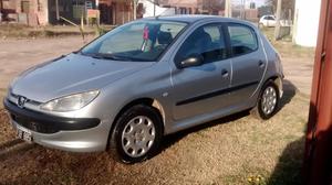 Vendo Peugeot 206 modelo  Diesel 5 puertas