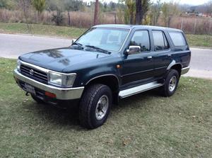 Vendo mi Toyota Hilux 4w Runner, 95